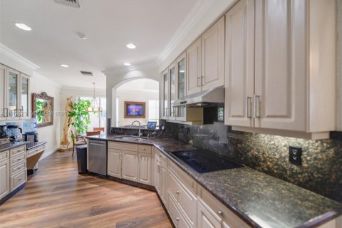 Купить виллу или дом в Холливуд, Флорида 4 спальни, 247.12м2, № 2046321 - фото 11