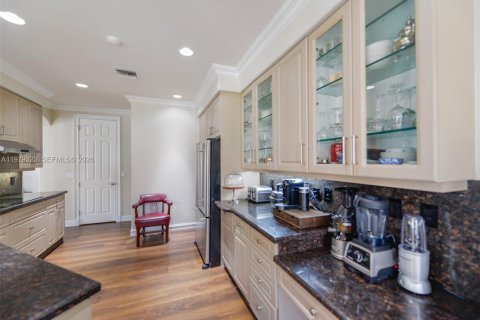 Купить виллу или дом в Холливуд, Флорида 4 спальни, 247.12м2, № 2046321 - фото 10