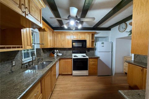 Villa ou maison à louer à Miami, Floride: 3 chambres, 122.63 m2 № 1963018 - photo 4