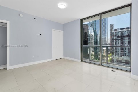 Condominio en venta en Miami, Florida, 2 dormitorios, 101.08 m2 № 1934680 - foto 5