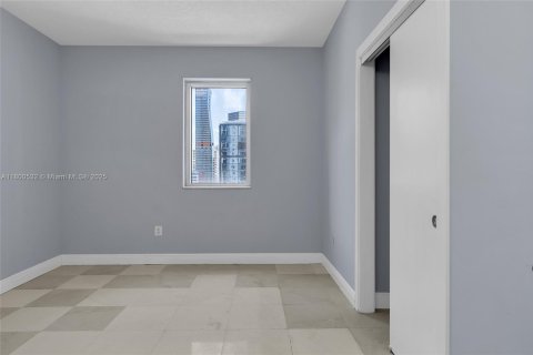 Condominio en venta en Miami, Florida, 2 dormitorios, 101.08 m2 № 1934680 - foto 29