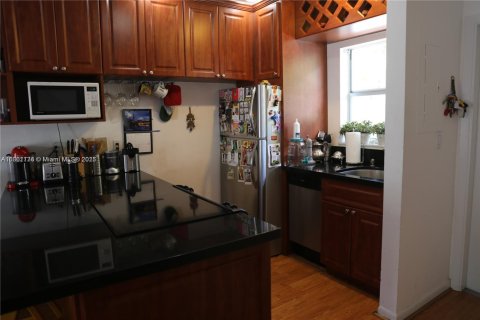 Adosado en venta en Key Biscayne, Florida, 2 dormitorios, 81.29 m2 № 1892240 - foto 6