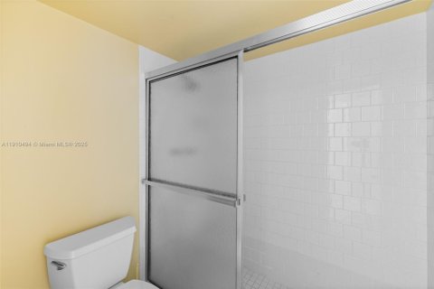 Copropriété à vendre à Naples, Floride: 2 chambres, 108.14 m2 № 2018711 - photo 29