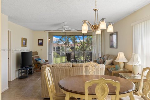 Copropriété à vendre à Naples, Floride: 2 chambres, 108.14 m2 № 2018711 - photo 15