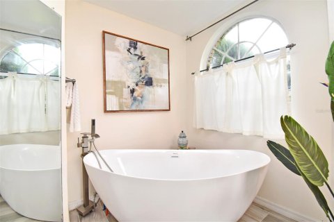 Casa en alquiler en Deltona, Florida, 3 dormitorios, 153.75 m2 № 1900243 - foto 30