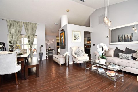 Casa en alquiler en Deltona, Florida, 3 dormitorios, 153.75 m2 № 1900243 - foto 20
