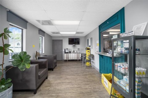 Commercial property in Ocala, Florida 395.39 sq.m. № 1386527 - photo 9