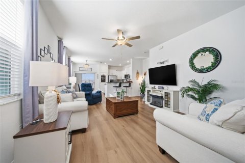 Adosado en venta en San Antonio, Florida, 2 dormitorios, 143.16 m2 № 2100711 - foto 6
