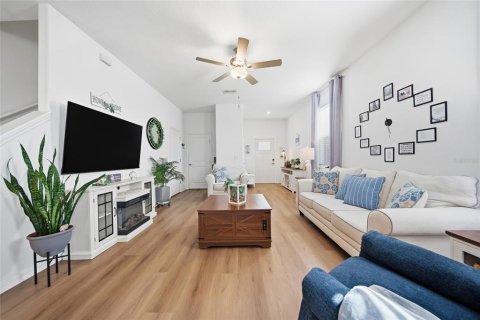 Adosado en venta en San Antonio, Florida, 2 dormitorios, 143.16 m2 № 2100711 - foto 9