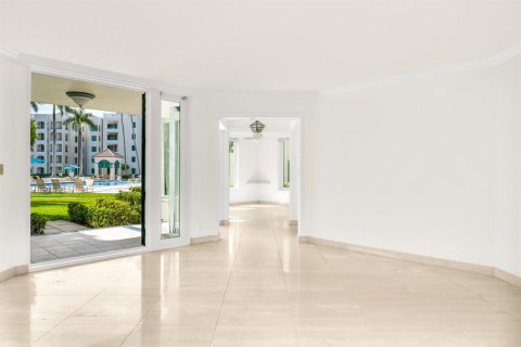 Condo in Boca Raton, Florida, 2 bedrooms № 2251946 - photo 8