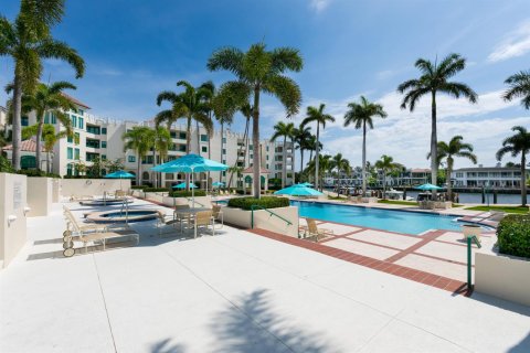 Condo in Boca Raton, Florida, 2 bedrooms № 2251946 - photo 24