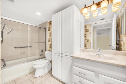 Condo in Boca Raton, Florida, 2 bedrooms № 2251946 - photo 17