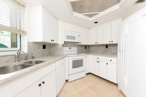 Condo in Boca Raton, Florida, 2 bedrooms № 2251946 - photo 18