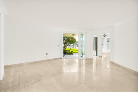 Condo in Boca Raton, Florida, 2 bedrooms № 2251946 - photo 9