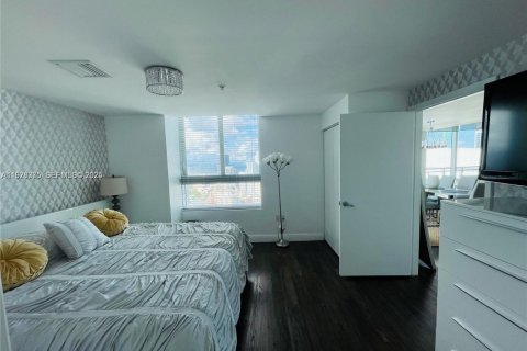 Copropriété à louer à Miami, Floride: 3 chambres, 154.4 m2 № 1986910 - photo 13