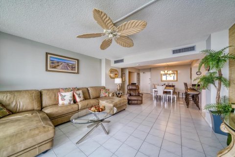 Condominio en alquiler en Clearwater, Florida, 2 dormitorios, 117.43 m2 № 557795 - foto 6