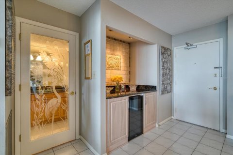 Condominio en alquiler en Clearwater, Florida, 2 dormitorios, 117.43 m2 № 557795 - foto 12