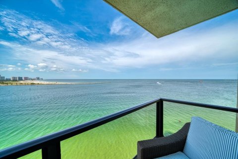 Condominio en alquiler en Clearwater, Florida, 2 dormitorios, 117.43 m2 № 557795 - foto 5