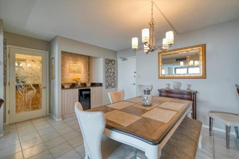 Condominio en alquiler en Clearwater, Florida, 2 dormitorios, 117.43 m2 № 557795 - foto 11