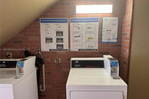 Купить кондоминиум в Норт-Майами-Бич, Флорида 1 спальня, 49.24м2, № 2016904 - фото 28