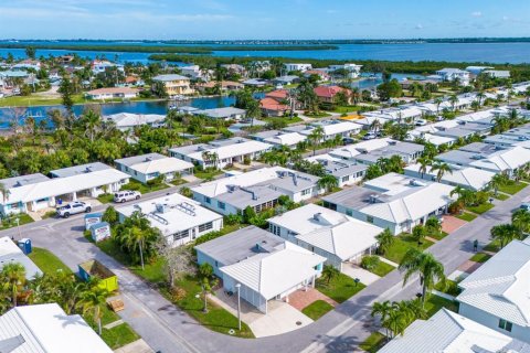 Casa en venta en Longboat Key, Florida, 2 dormitorios, 123.28 m2 № 1917919 - foto 27
