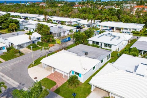 Casa en venta en Longboat Key, Florida, 2 dormitorios, 123.28 m2 № 1917919 - foto 5