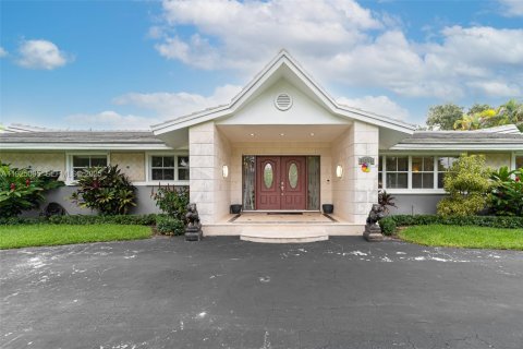 Villa ou maison à Palmetto Bay, Floride 3 chambres, 183.48 m2 № 2039107