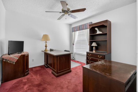 Villa ou maison à vendre à Port St. Lucie, Floride: 3 chambres, 167.97 m2 № 2187614 - photo 21