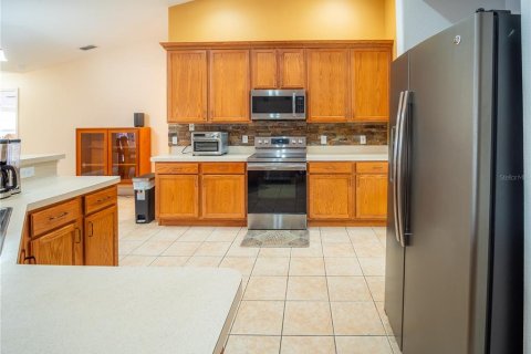 House in Cocoa, Florida 5 bedrooms, 269.23 sq.m. № 1824308 - photo 12