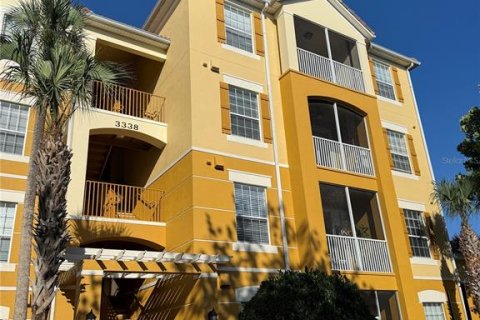 Condo in Orlando, Florida, 2 bedrooms  № 1690531 - photo 1