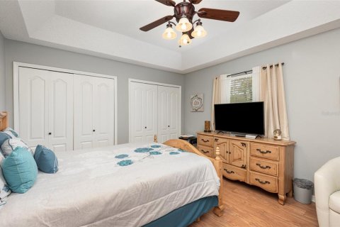 House in Deltona, Florida 4 bedrooms, 243.96 sq.m. № 1148447 - photo 23