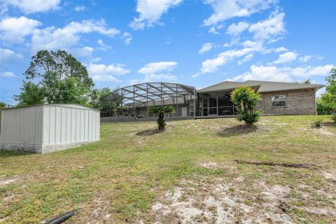 House in Deltona, Florida 4 bedrooms, 243.96 sq.m. № 1148447 - photo 29