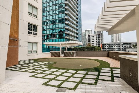 Condo in Miami, Florida, 1 bedroom  № 1874700 - photo 15