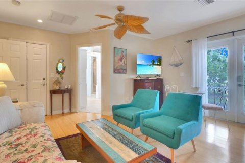 Villa ou maison à vendre à Gulfport, Floride: 4 chambres, 194.17 m2 № 1770000 - photo 30