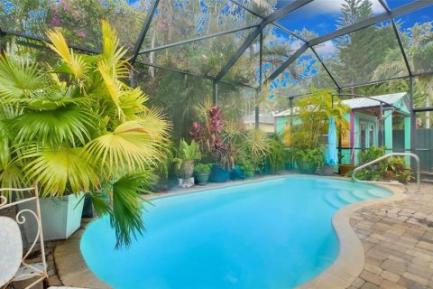 Villa ou maison à vendre à Gulfport, Floride: 4 chambres, 194.17 m2 № 1770000 - photo 27