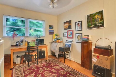 Villa ou maison à vendre à Gulfport, Floride: 4 chambres, 194.17 m2 № 1770000 - photo 18