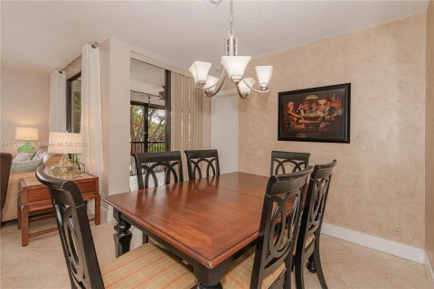 Condo in Coconut Creek, Florida, 2 bedrooms  № 1478183 - photo 7