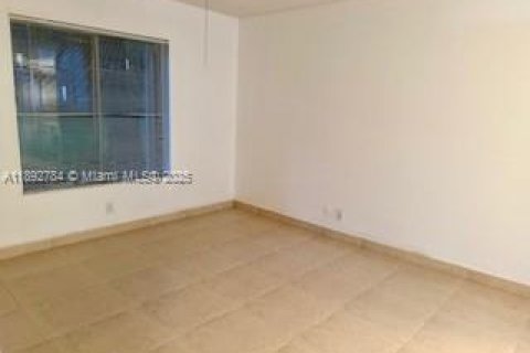 Copropriété à louer à Miami, Floride: 2 chambres, 113.71 m2 № 1945452 - photo 13