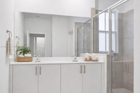 Townhouse in Coral Springs, Florida 3 bedrooms, 172.15 sq.m. № 2000211 - photo 14