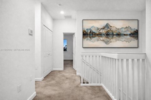 Townhouse in Coral Springs, Florida 3 bedrooms, 172.15 sq.m. № 2000211 - photo 10