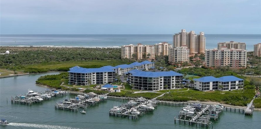 Condo in New Smyrna Beach, Florida, 2 bedrooms  № 1869247