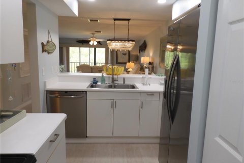 Condo in New Smyrna Beach, Florida, 2 bedrooms  № 1869247 - photo 26