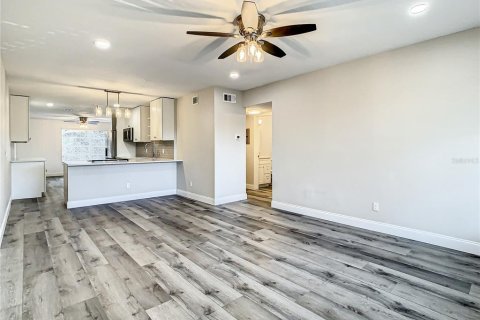 Copropriété à vendre à Clearwater, Floride: 2 chambres, 102.19 m2 № 1551661 - photo 5