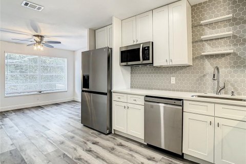 Copropriété à vendre à Clearwater, Floride: 2 chambres, 102.19 m2 № 1551661 - photo 9