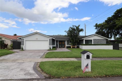 Villa ou maison à Miami, Floride 3 chambres, 187.29 m2 № 2003792