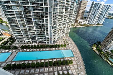Copropriété à louer à Miami, Floride: 2 chambres, 139.35 m2 № 2152583 - photo 25