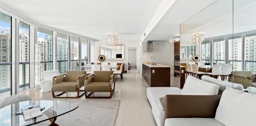 Condo à Miami, Floride, 2 chambres № 2152583