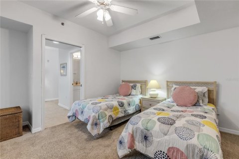 Condo in New Smyrna Beach, Florida, 2 bedrooms  № 1677613 - photo 29