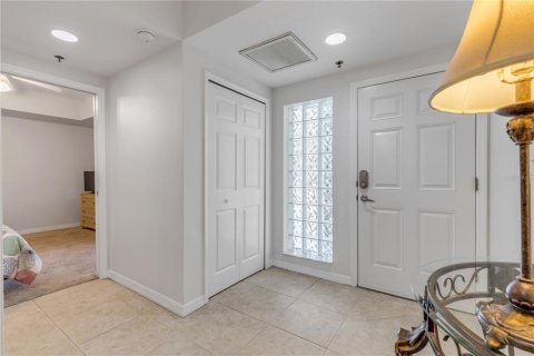 Condo in New Smyrna Beach, Florida, 2 bedrooms  № 1677613 - photo 5