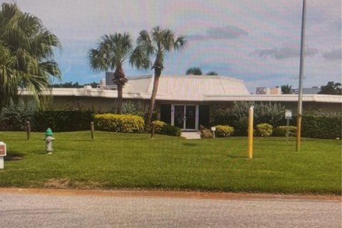 Condo in Bradenton, Florida, 1 bedroom № 2231876 - photo 2